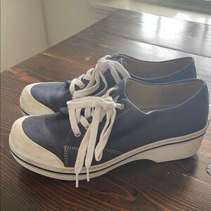 Dansko Vegan Women’s Navy Blue Canvas Shoes